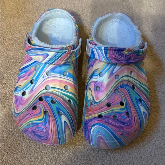 Crocs Rainbow Tie Dye Lined M6/W8 - Picture 5 of 6